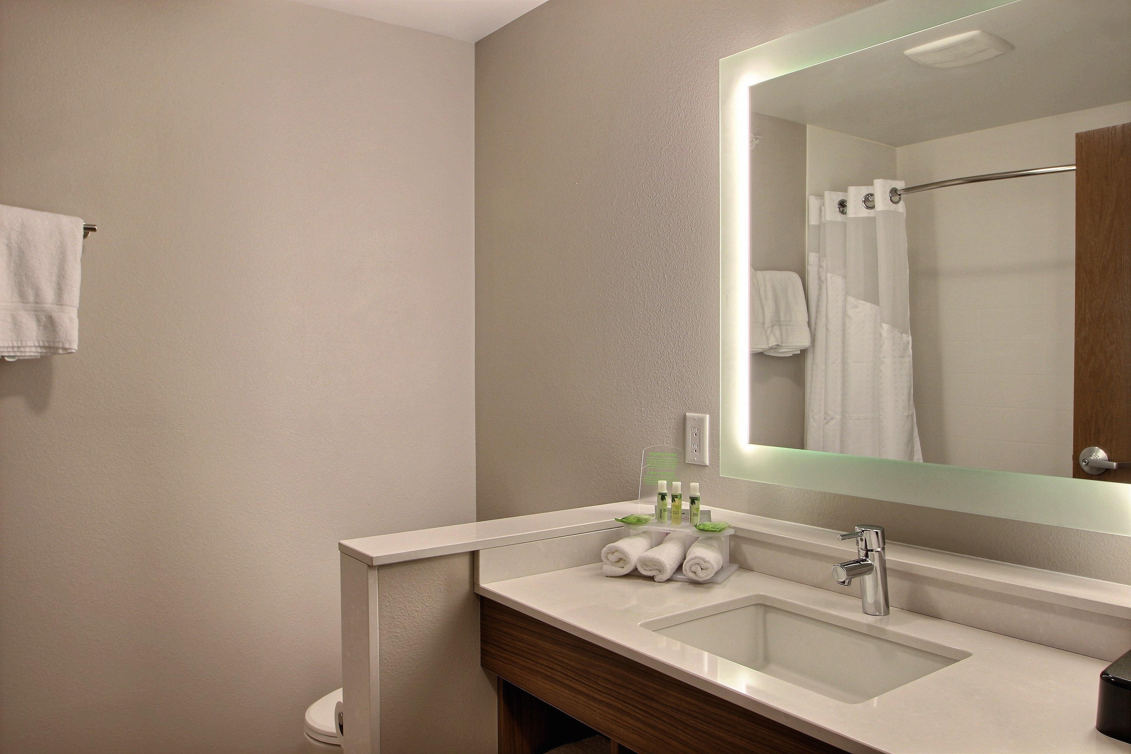 Holiday Inn Express & Suites Fond Du Lac By Ihg Экстерьер фото