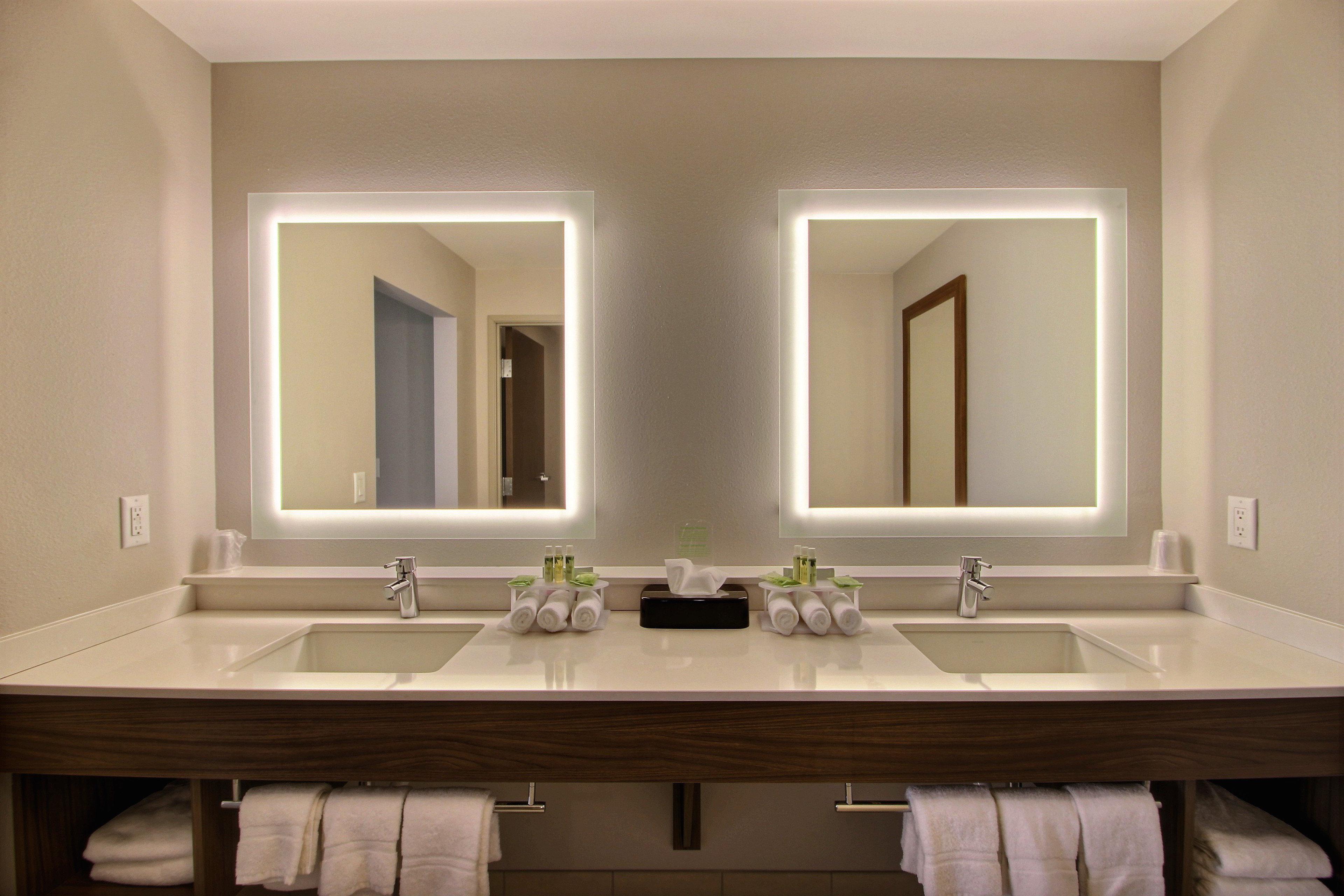 Holiday Inn Express & Suites Fond Du Lac By Ihg Экстерьер фото