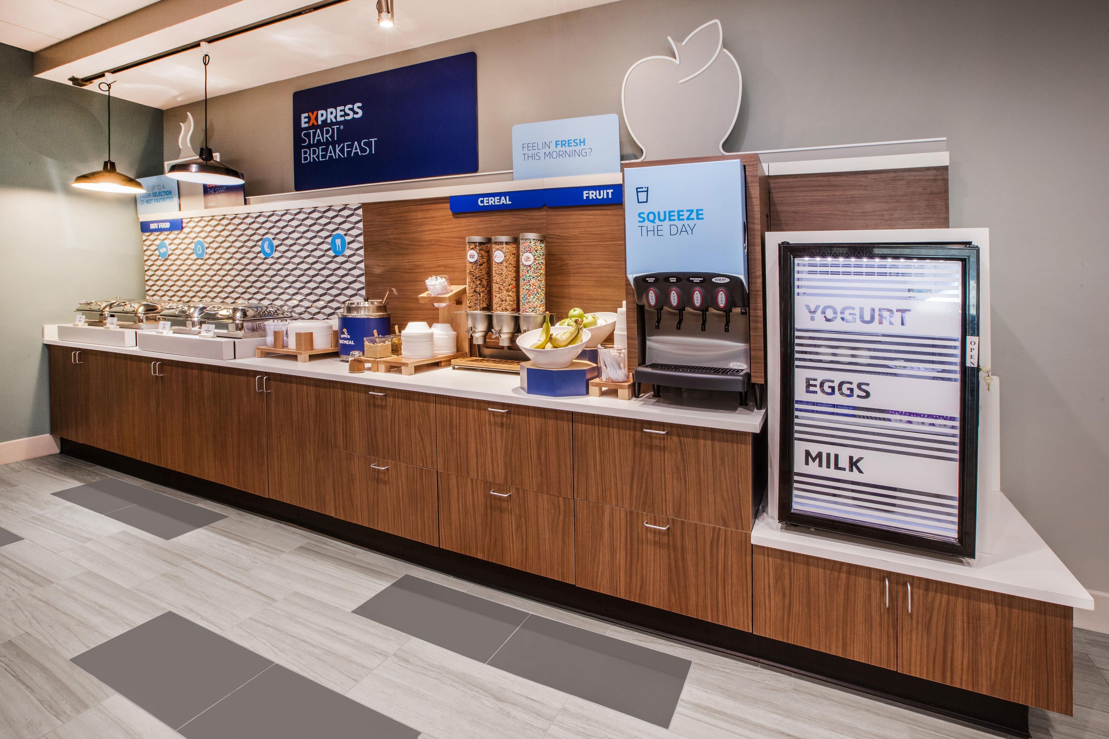 Holiday Inn Express & Suites Fond Du Lac By Ihg Экстерьер фото